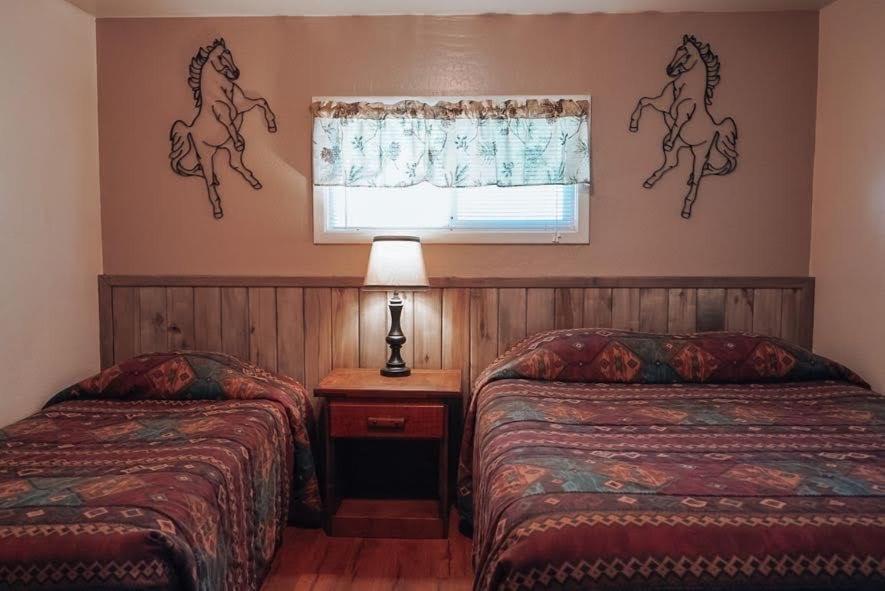 Hotel Circle K Ranch à Rico Extérieur photo